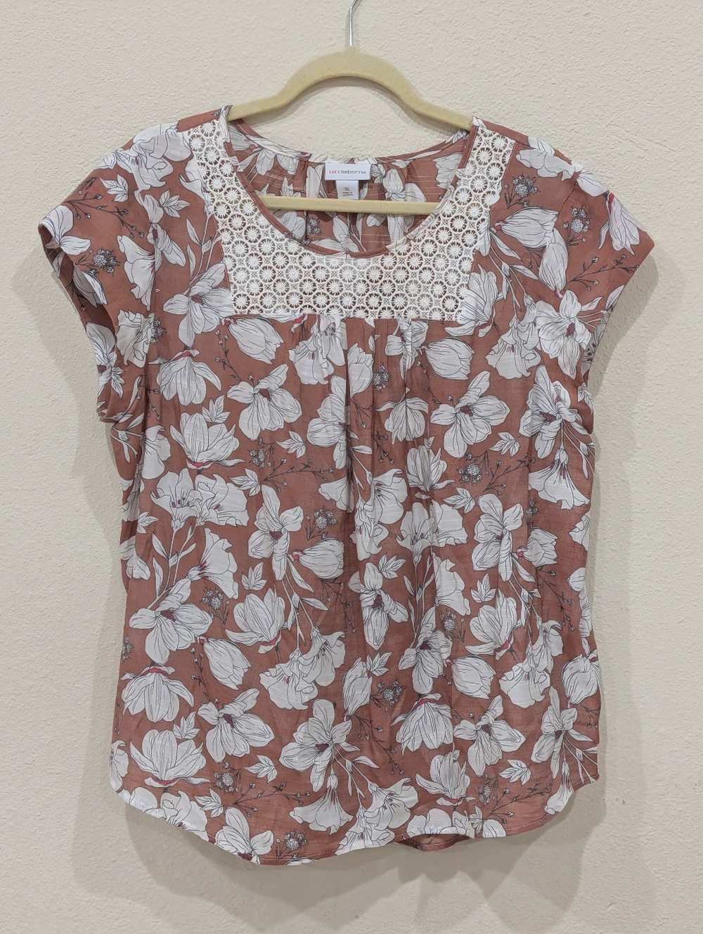 Liz Claiborne Brown Floral Blouse Size XL